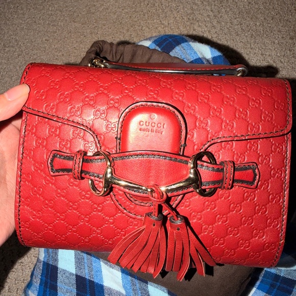Gucci Mini Microguccissima Emily Crossbody Bag - Picture 2 of 13